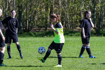 Bild 41 - Frauen SV Frisia 03 Risum Lindholm - Heider SV : Ergebnis: 8:0